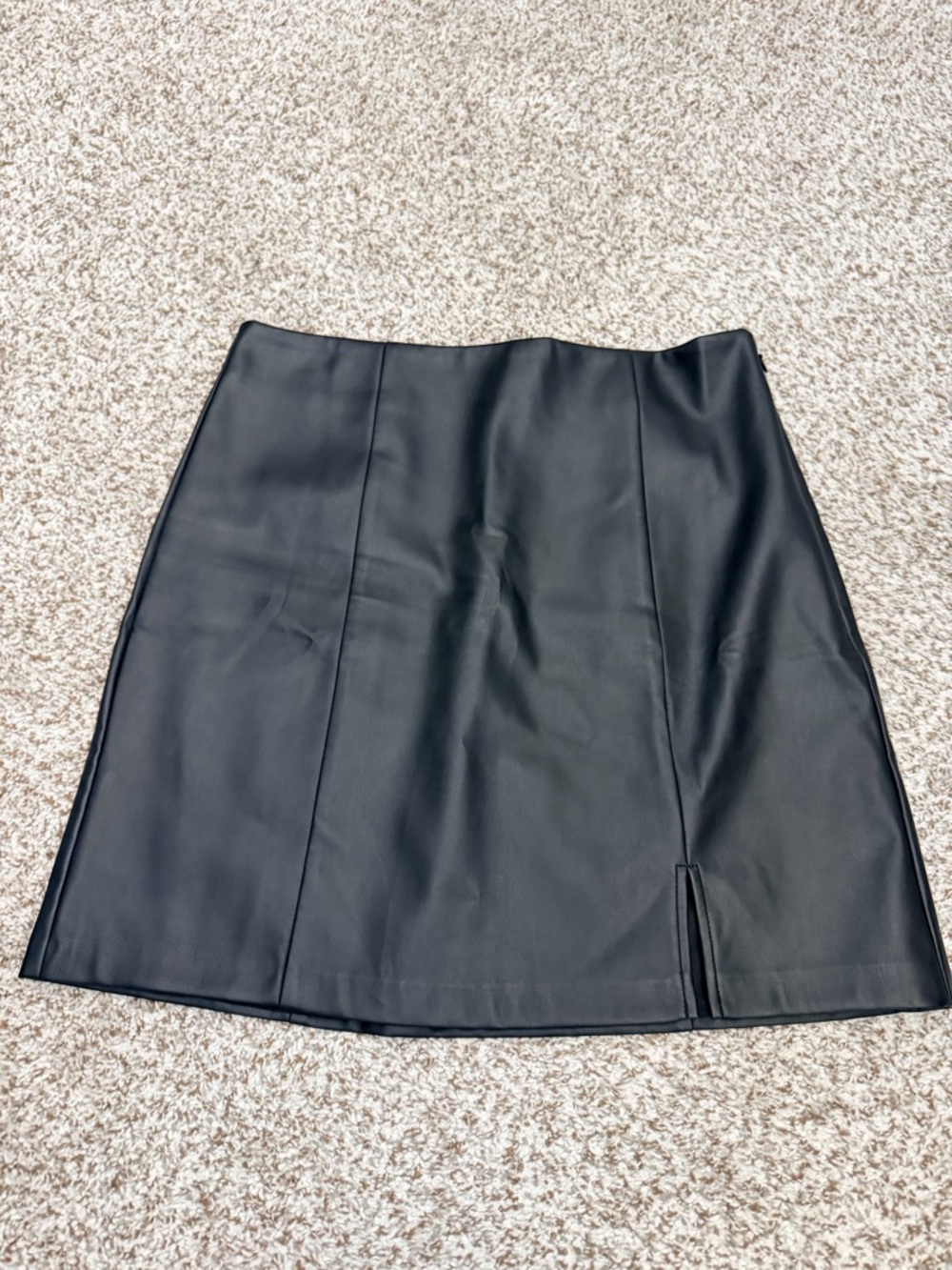 NWT Women’s Loft Skirt